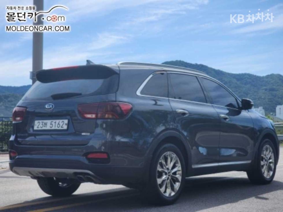 Kia Sorento — miniaturë 7
