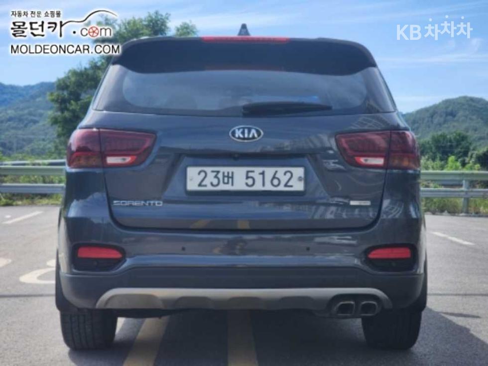Kia Sorento — miniaturë 8