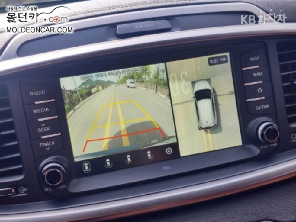 Kia Sorento — miniaturë 11
