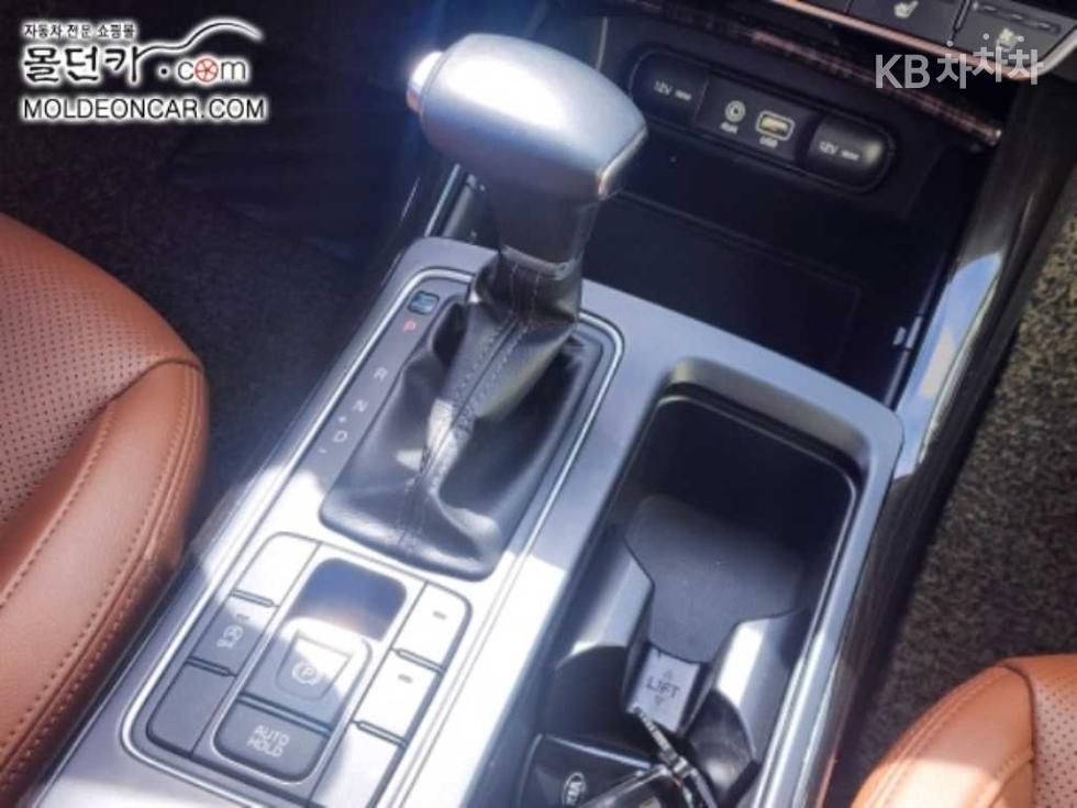 Kia Sorento — miniaturë 12