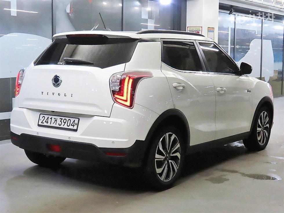 SsangYong Tivoli — miniaturë 4