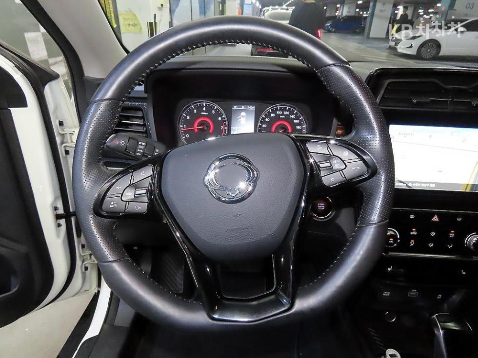 SsangYong Tivoli — miniaturë 8