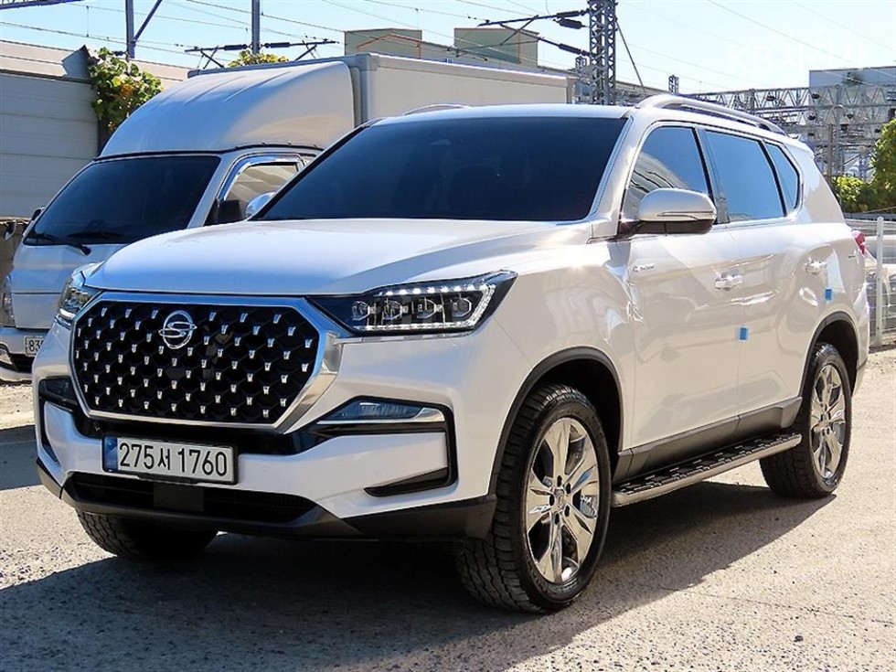SsangYong Rexton — miniaturë 2