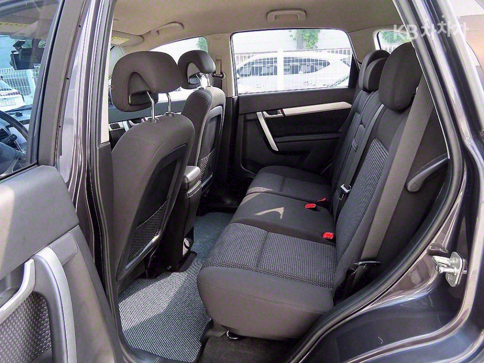 Chevrolet Captiva — miniaturë 6