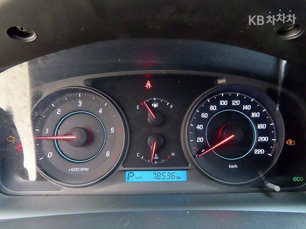Chevrolet Captiva — miniaturë 9