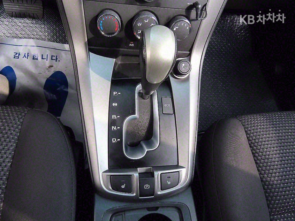 Chevrolet Captiva — miniaturë 10