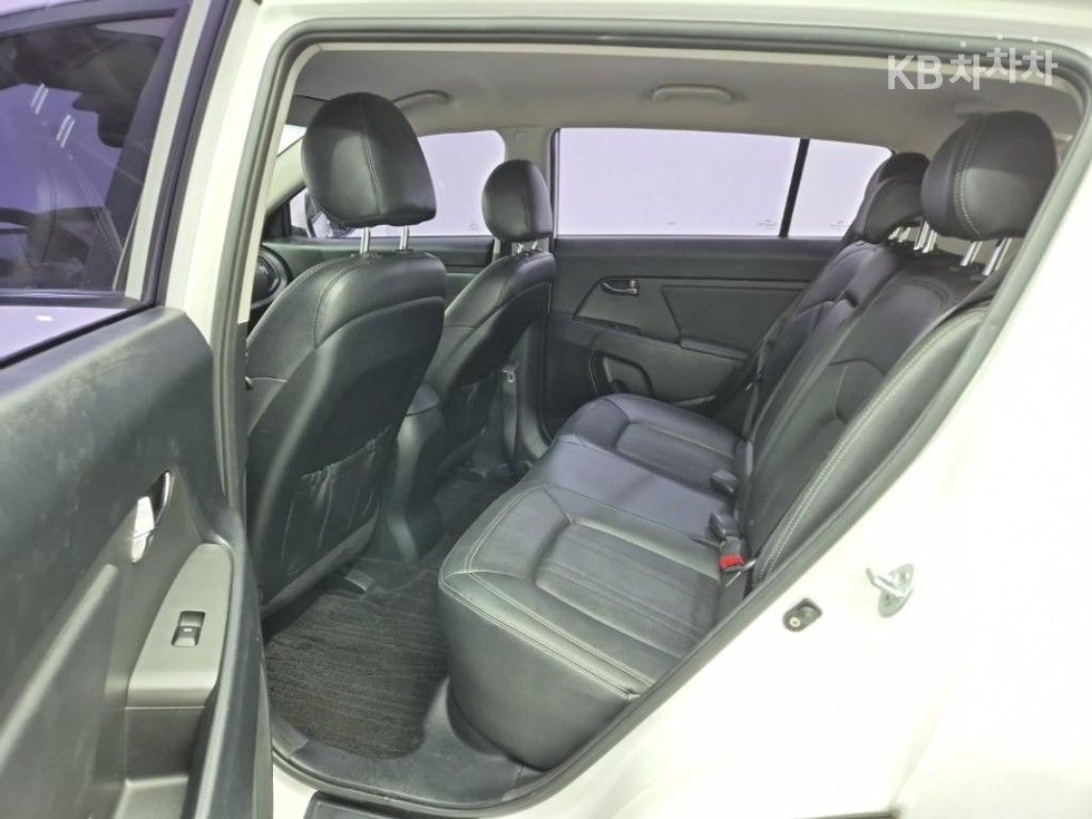 Kia Sportage — miniaturë 12