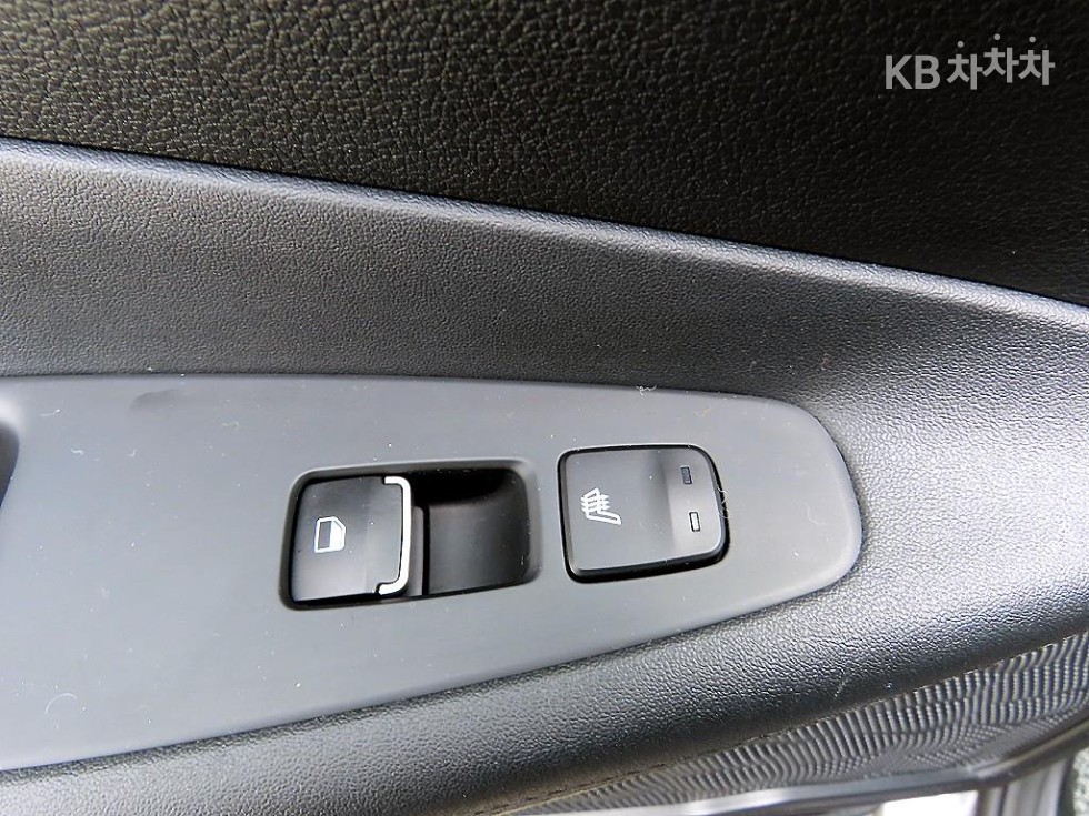 Hyundai Santa Fe — miniaturë 15