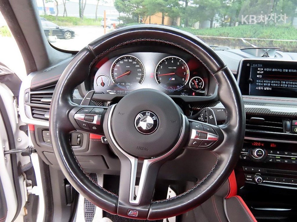 BMW 1M — miniaturë 8