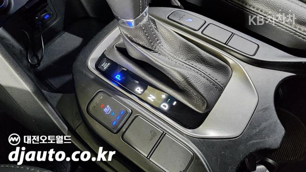 Hyundai Santa Fe — miniaturë 9
