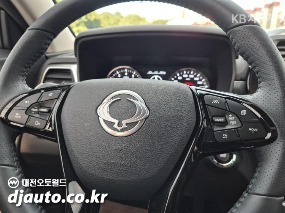 SsangYong Tivoli — miniaturë 17