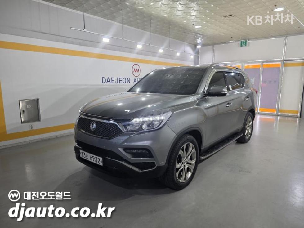 SsangYong Rexton — miniaturë 2