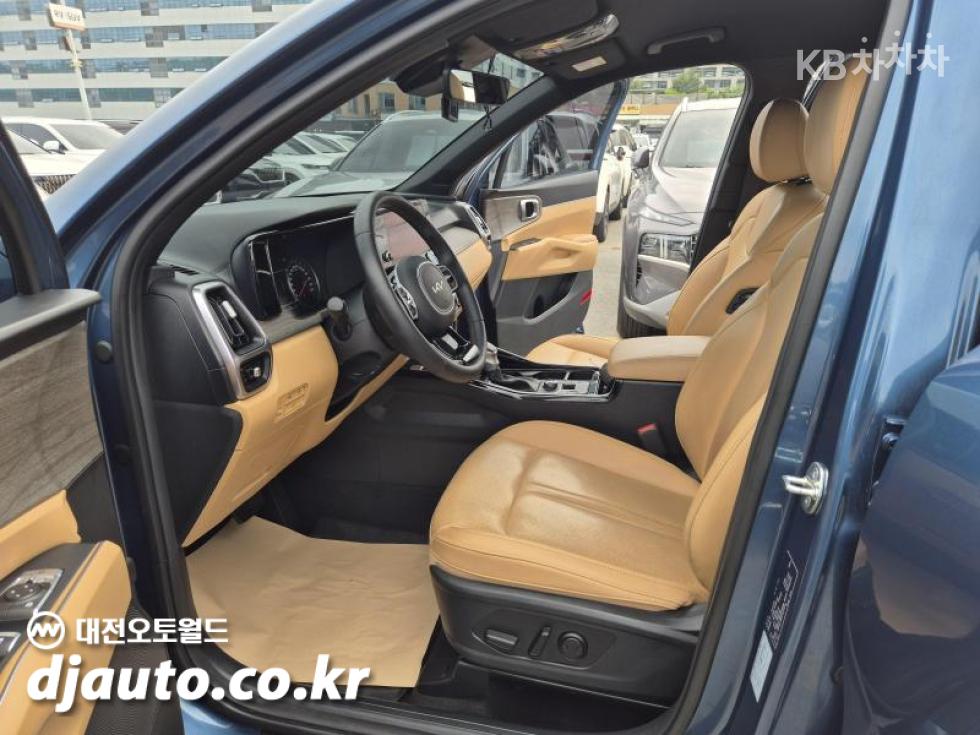 Kia Sorento — miniaturë 13