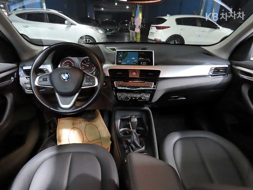 BMW X1 — miniaturë 5