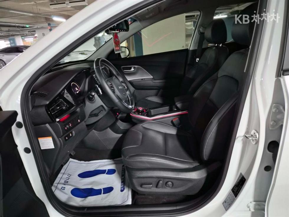 Kia Niro — miniaturë 6