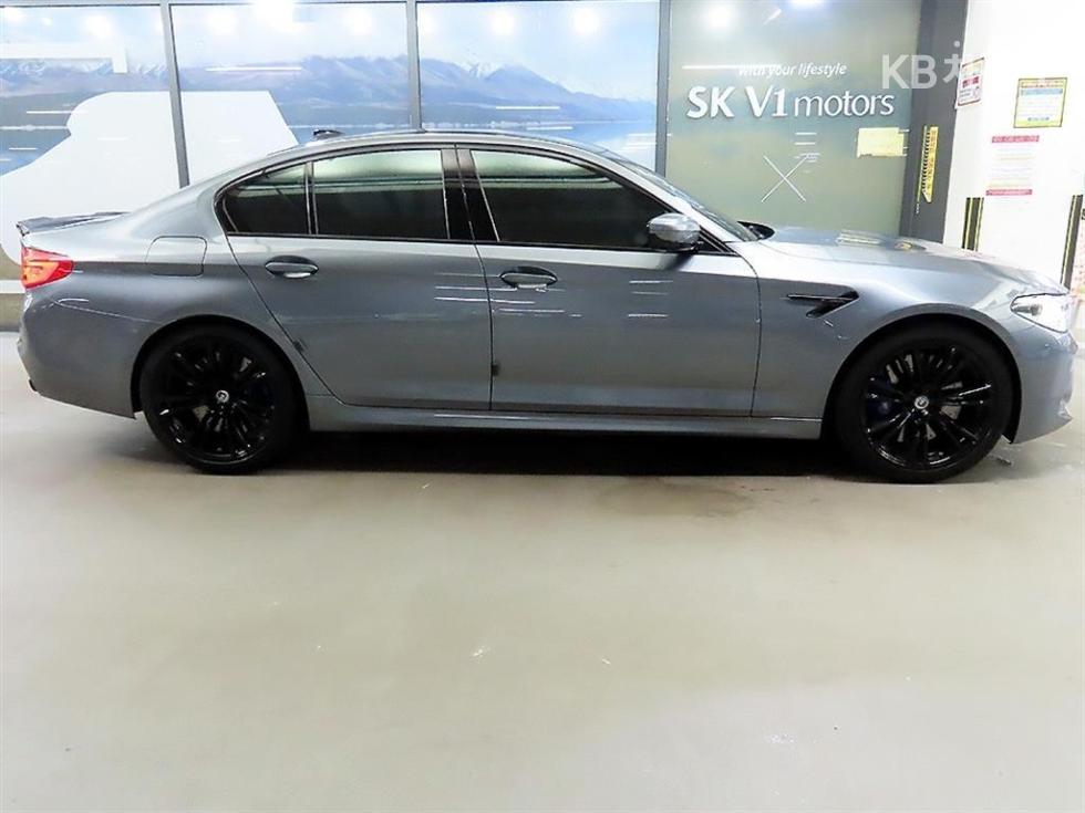 2019 BMW BMW M photo