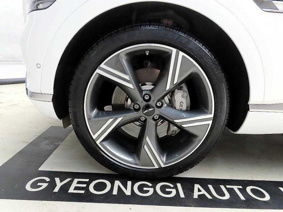 2024 Genesis GV80 photo