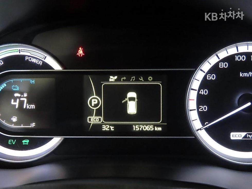 Kia Niro — miniaturë 9