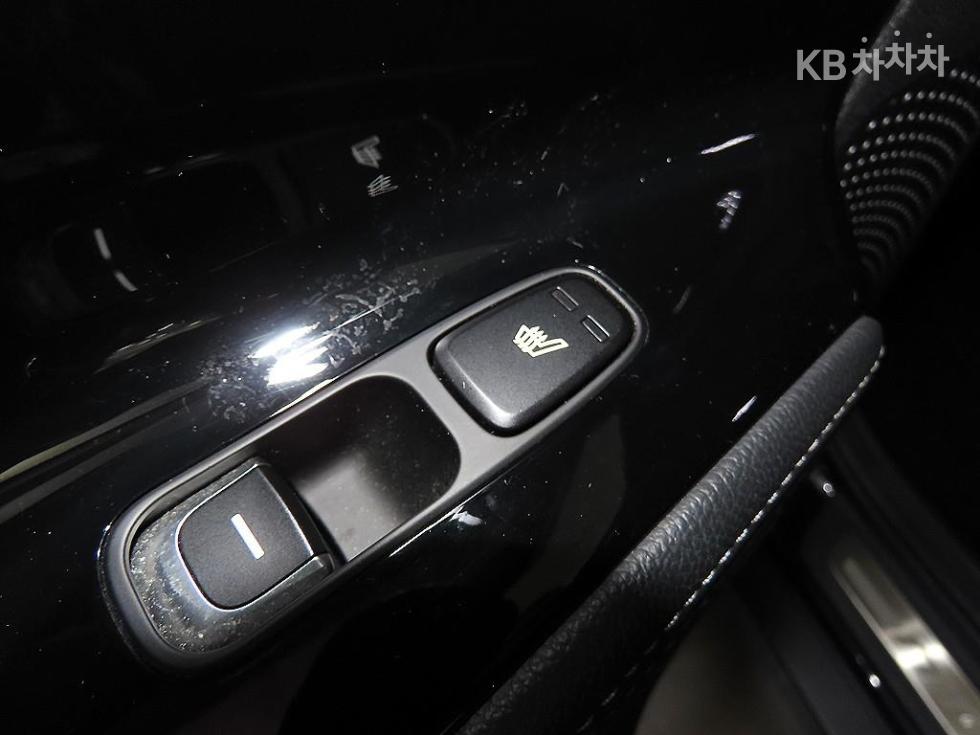 Kia Niro — miniaturë 15