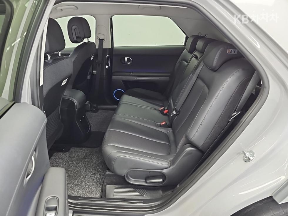 Hyundai IONIQ 5 — miniaturë 12