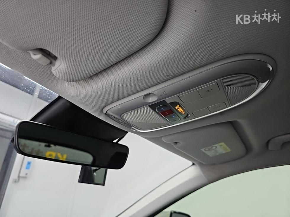 Hyundai IONIQ 5 — miniaturë 15