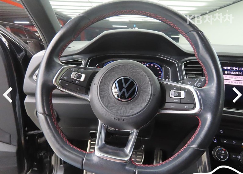 Volkswagen T-Roc — miniaturë 8
