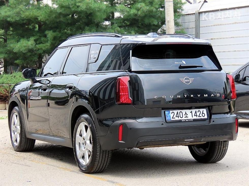 MINI Countryman — miniaturë 3