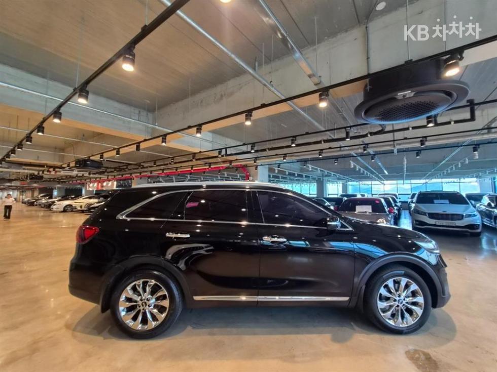 Kia Sorento — miniaturë 7