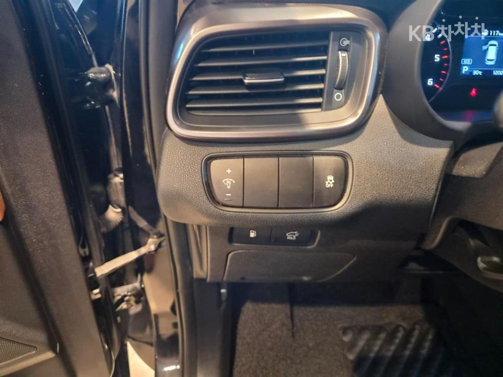 Kia Sorento — miniaturë 10