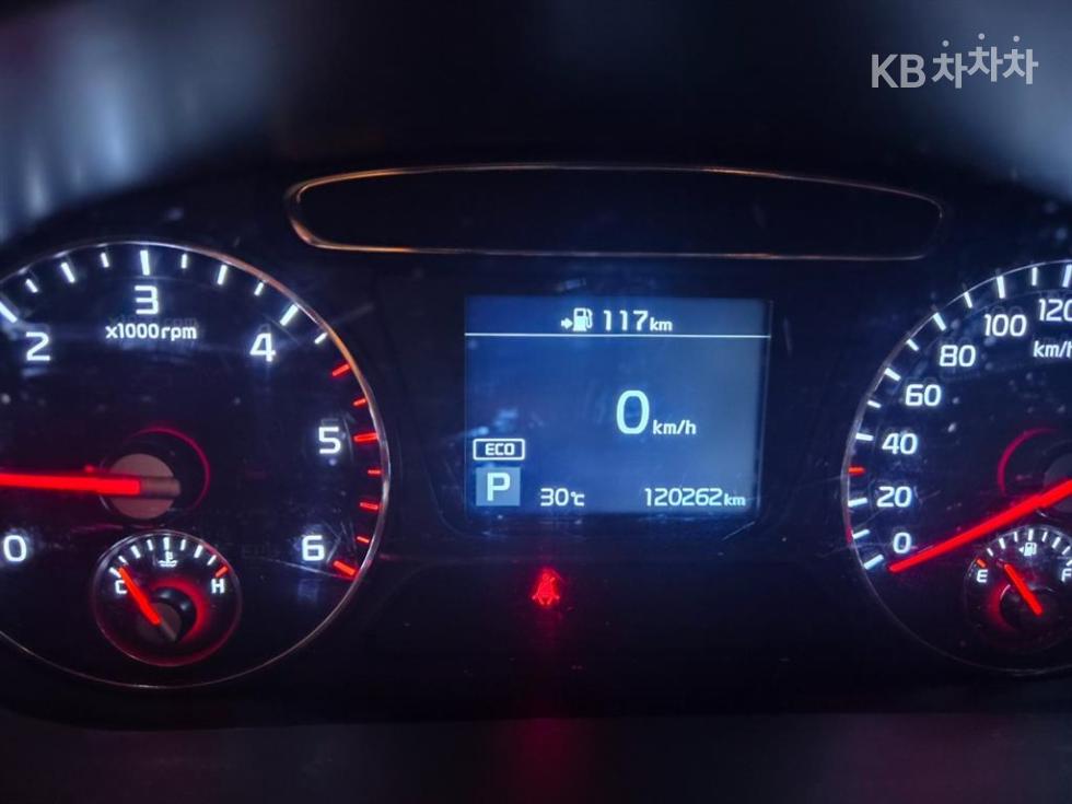 Kia Sorento — miniaturë 12