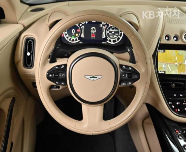 Aston Martin DBX — miniaturë 13