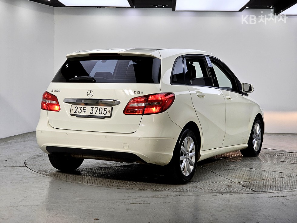 Mercedes-Benz B-klasse — miniaturë 4