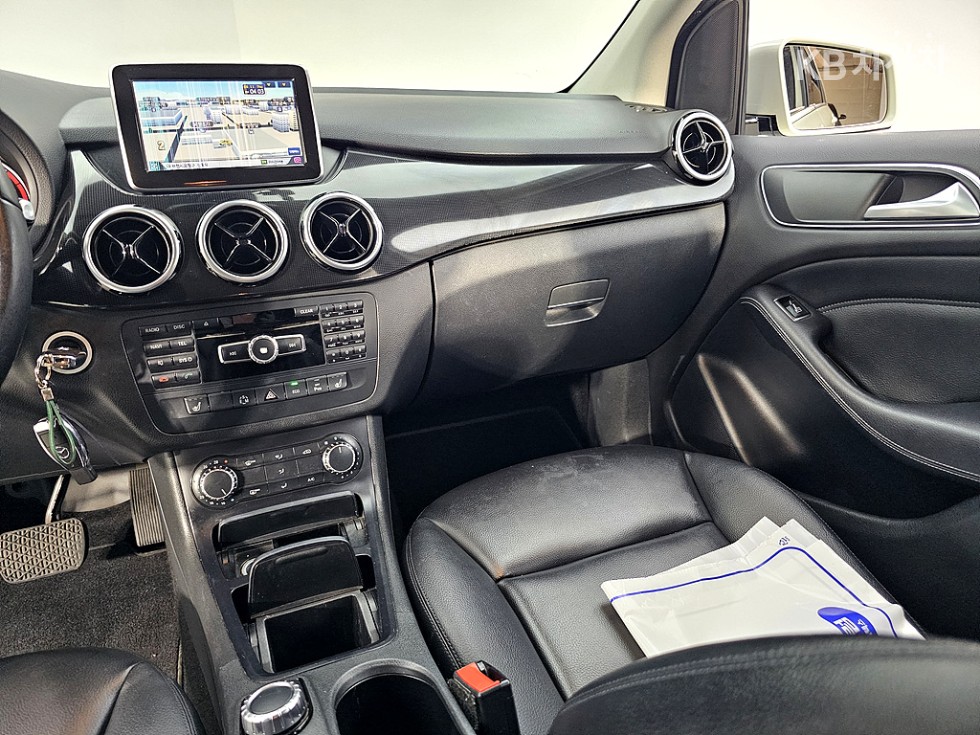 Mercedes-Benz B-klasse — miniaturë 10