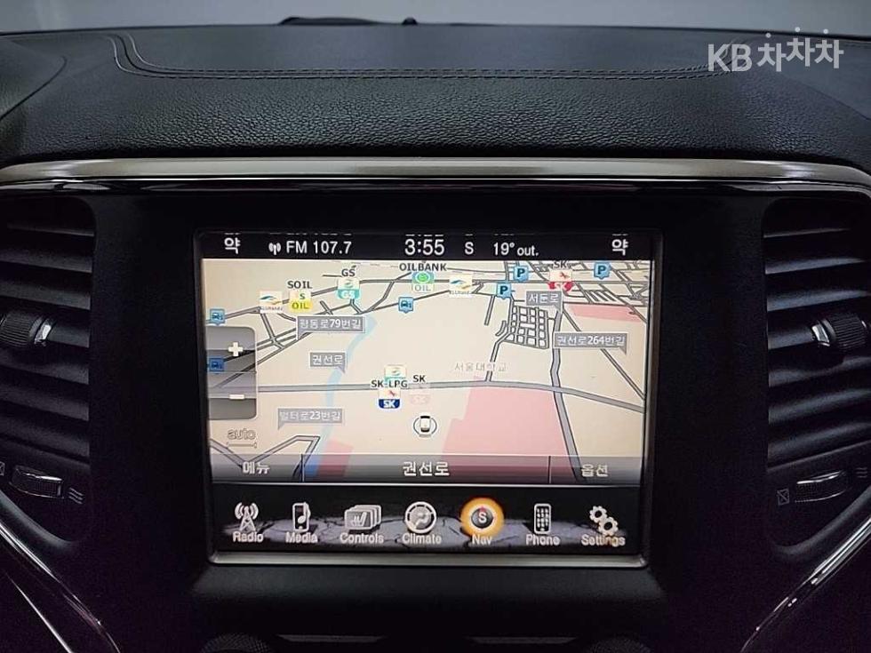 Jeep Cherokee — miniaturë 15