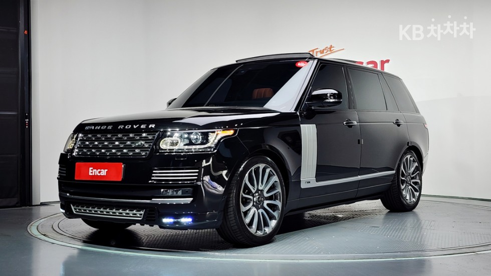 Land Rover Range Rover — miniaturë 28
