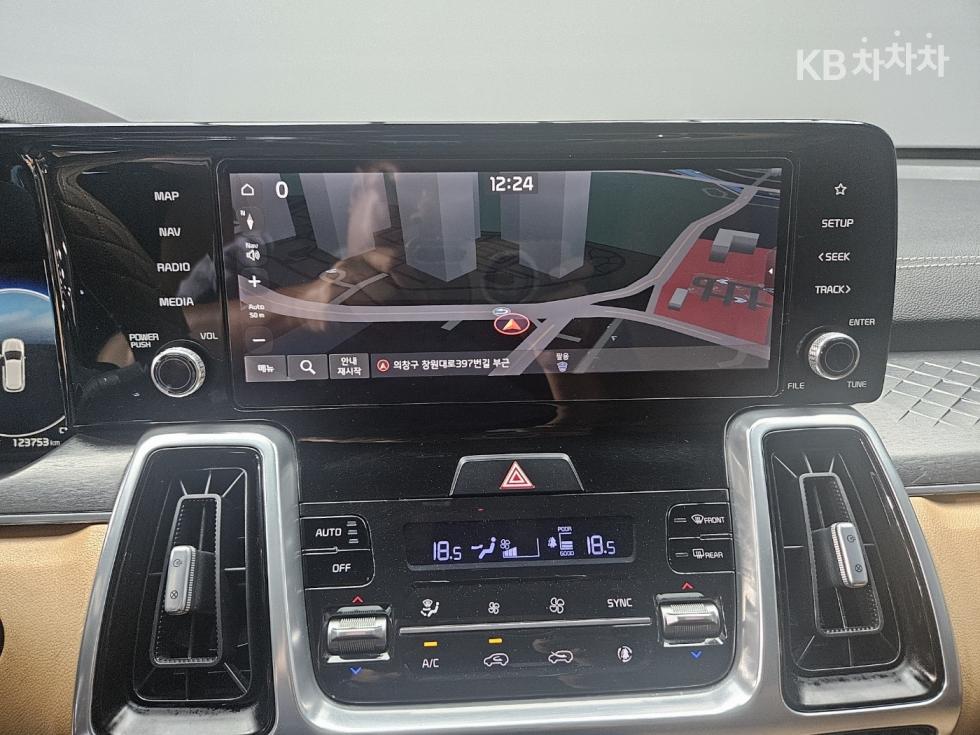 Kia Sorento — miniaturë 12