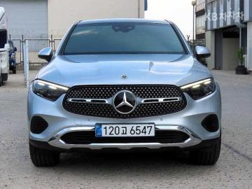 Mercedes-Benz GLC GLC300 4Matic Coupe — foto 1