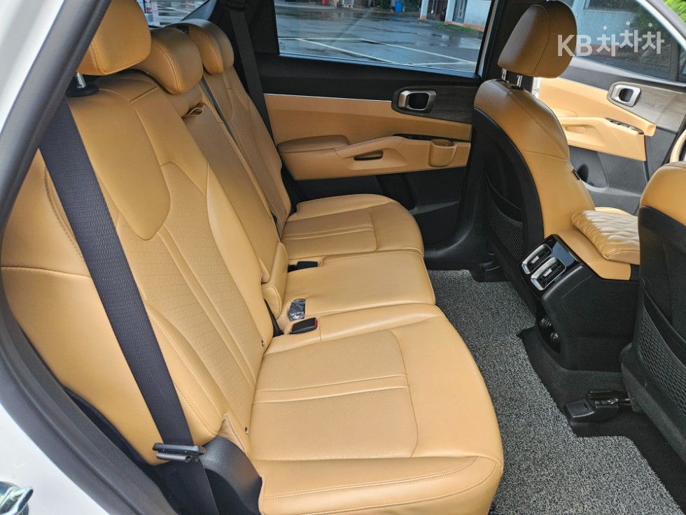 Kia Sorento — miniaturë 21