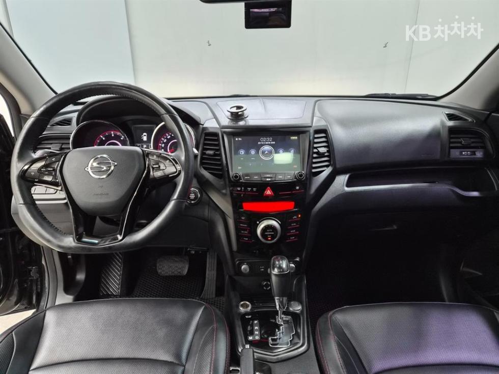 SsangYong Tivoli — miniaturë 9
