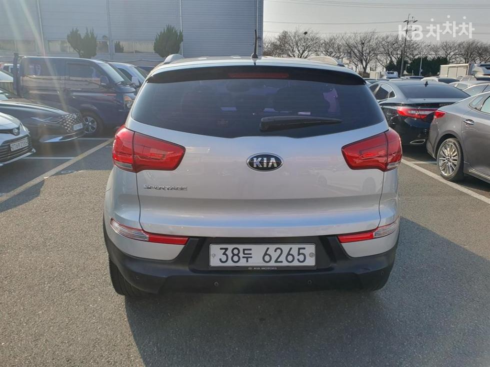 Kia Sportage — miniaturë 4