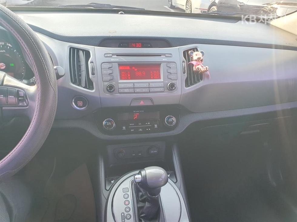 Kia Sportage — miniaturë 8