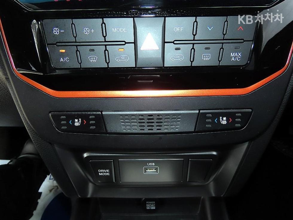 SsangYong Tivoli — miniaturë 13