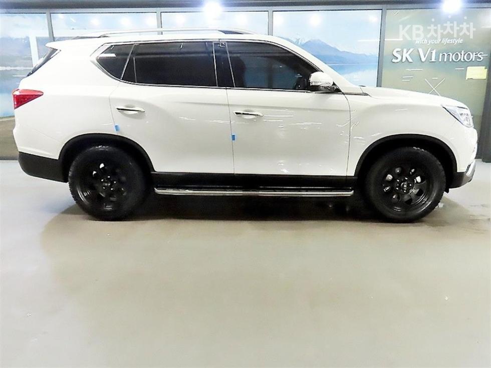 SsangYong Rexton — miniaturë 3