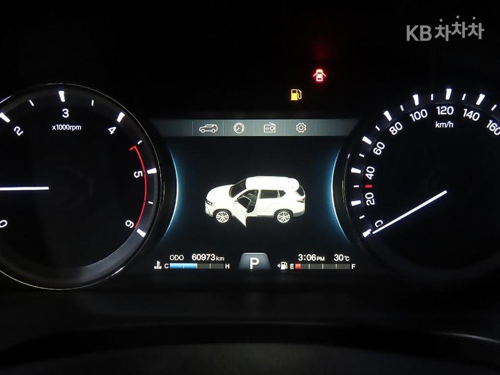 SsangYong Rexton — miniaturë 9