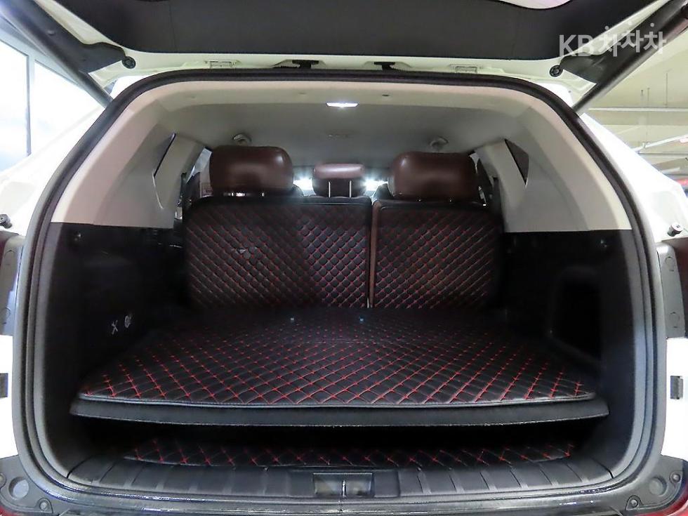 SsangYong Rexton — miniaturë 18
