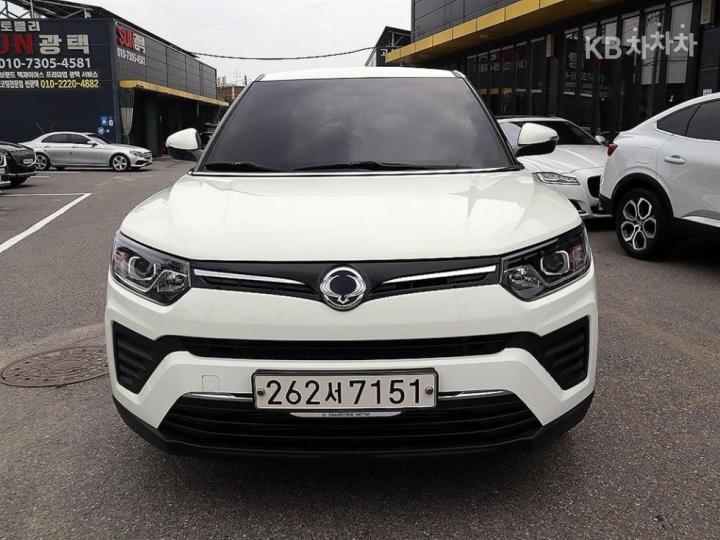 SsangYong Tivoli 디젤 V1 2WD — foto 1