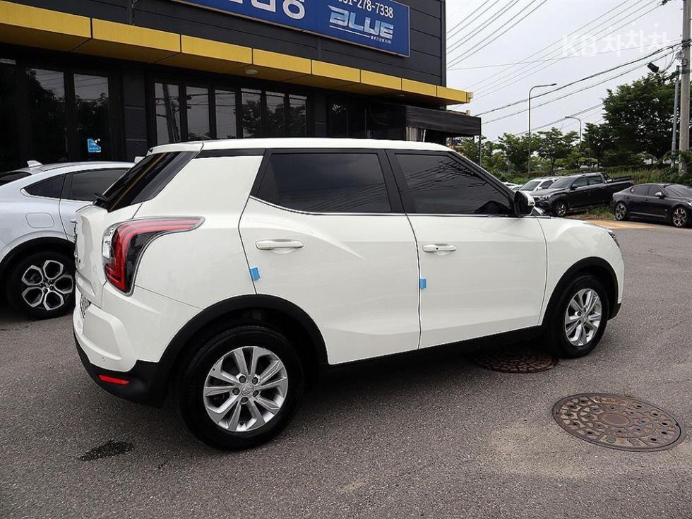 SsangYong Tivoli — miniaturë 3