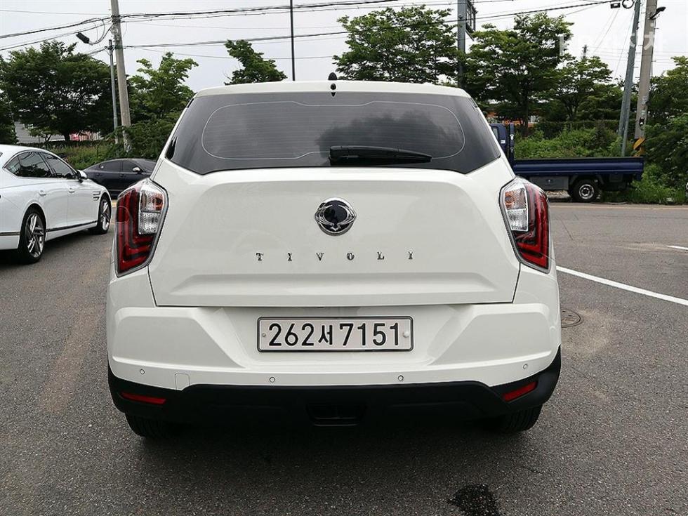 SsangYong Tivoli — miniaturë 4