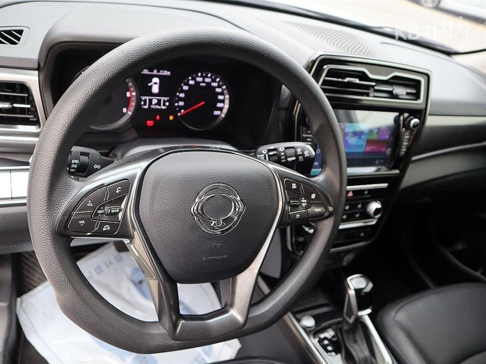 SsangYong Tivoli — miniaturë 8