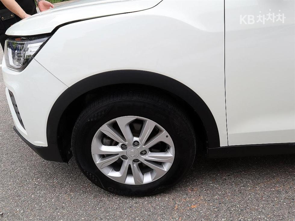 SsangYong Tivoli — miniaturë 18